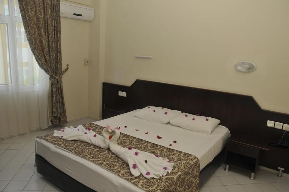Bariscan Hotel – All Inclusive — Hotel rooms in Alanya