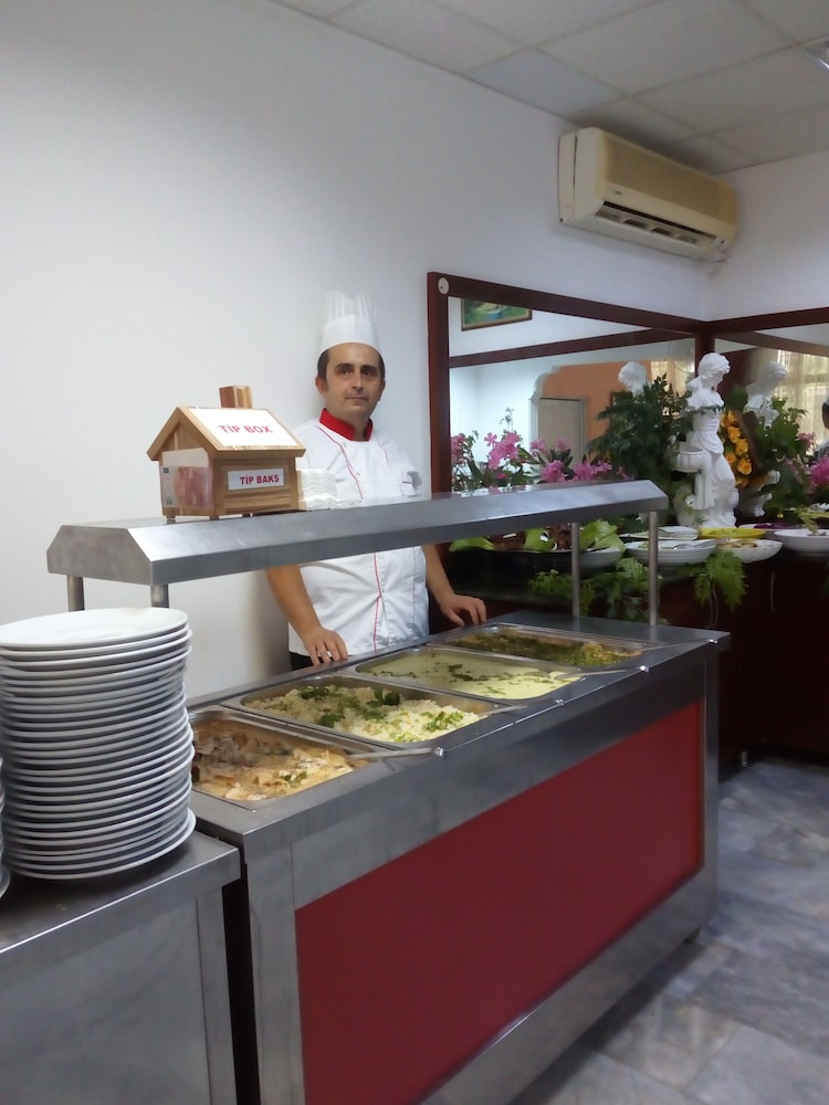 Bariscan Hotel – All Inclusive — Restaurant & bars in Alanya