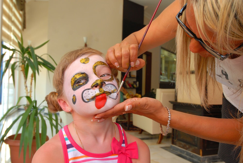 Blue Star Hotel - All Inclusive — Attractions for children in Alanya