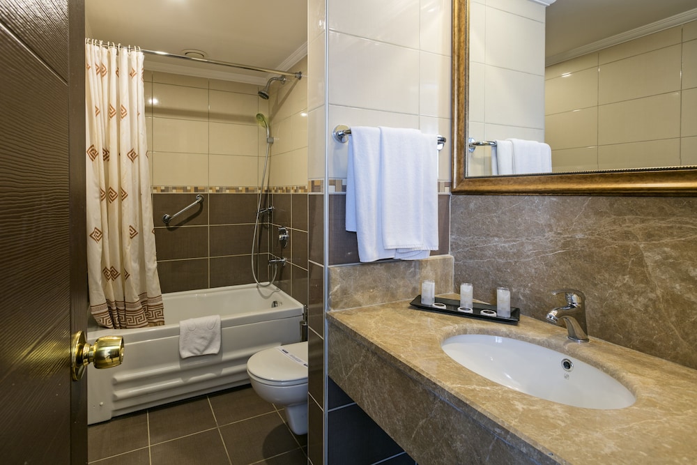 Club Hotel Sera - All Inclusive — Rooms in Lara