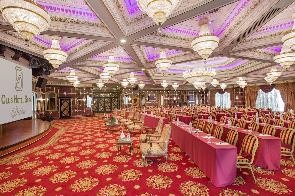 Club Hotel Sera - All Inclusive — Restaurant & bars in Lara