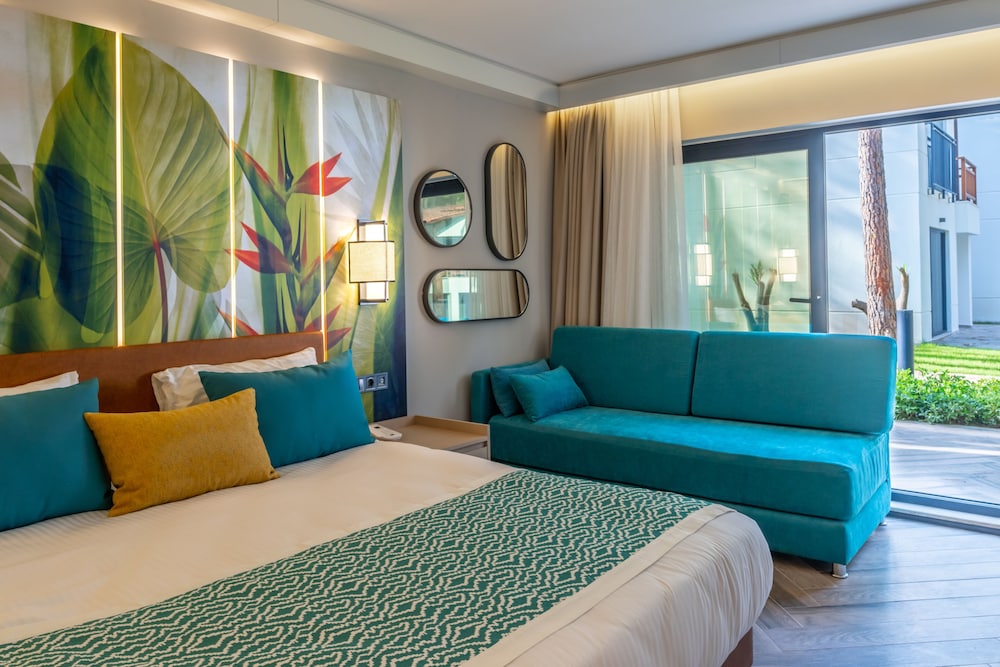 Baia Salima Kemer — Hotel rooms in Kemer