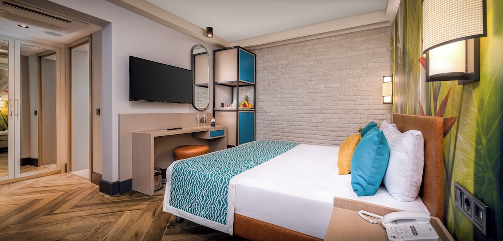 Baia Salima Kemer — Hotel rooms in Kemer