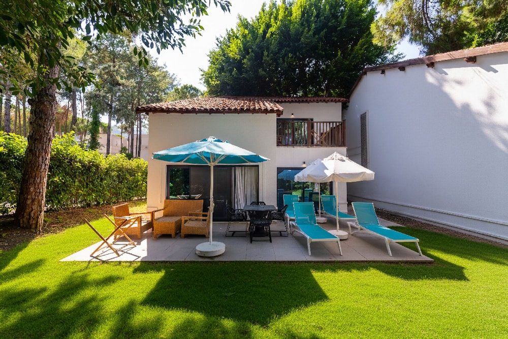 Baia Salima Kemer — Swimming pool in Kemer