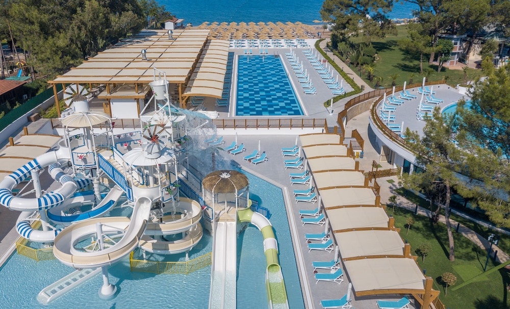 Baia Salima Kemer — Swimming pool in Kemer
