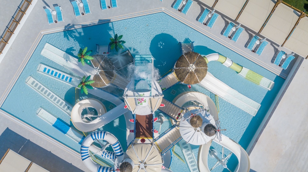 Baia Salima Kemer — Swimming pool in Kemer