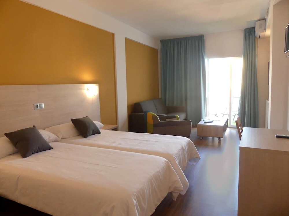 Benidorm City Olympia Hotel — Rooms in Benidorm, Valencian Community
