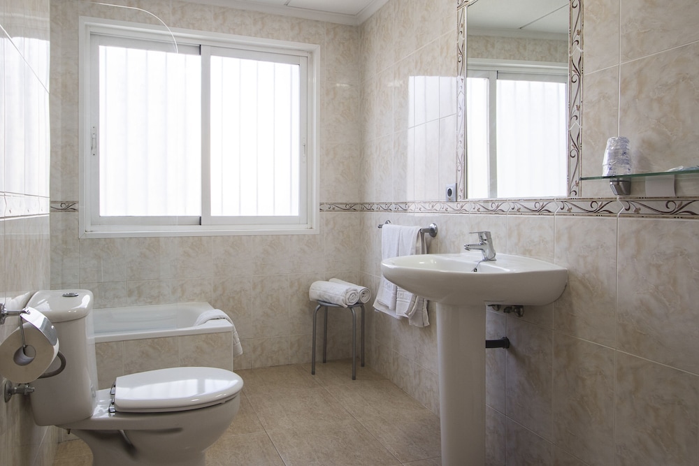 Benidorm City Olympia Hotel — Rooms in Benidorm, Valencian Community