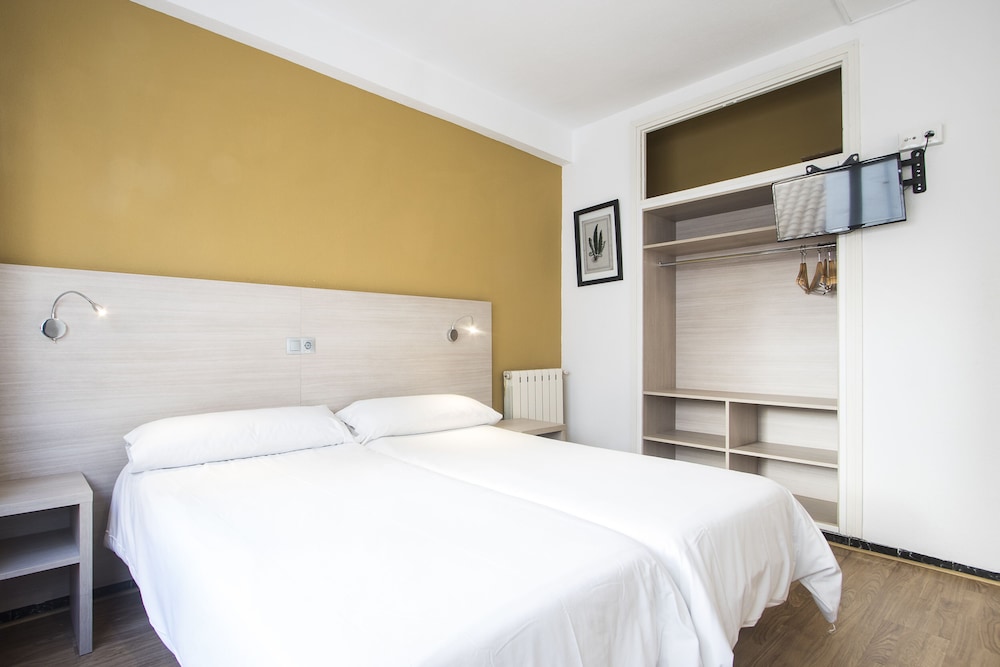 Benidorm City Olympia Hotel — Rooms in Benidorm, Valencian Community