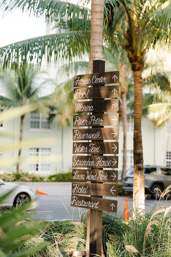 Riverside Hotel — Hotel building in Fort Lauderdale, Florida