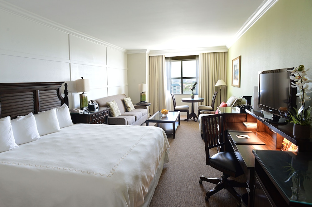 Riverside Hotel — Hotel rooms in Fort Lauderdale, Florida