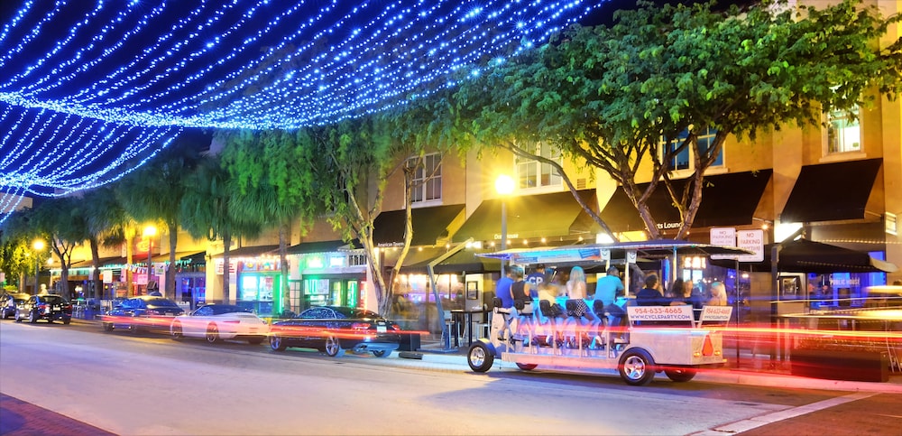 Riverside Hotel — Attractions in the area in Fort Lauderdale, Florida