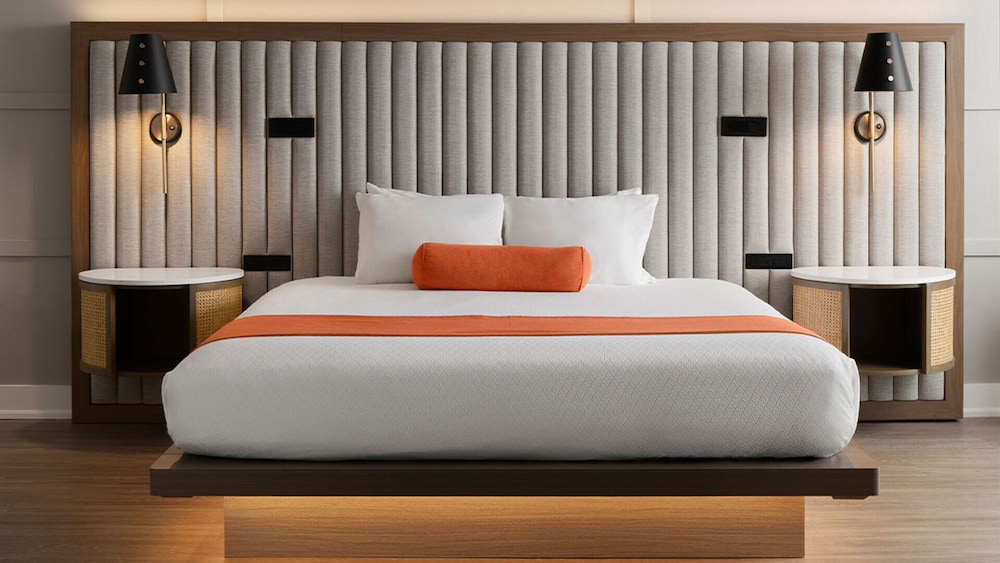 Riverside Hotel — Hotel rooms in Fort Lauderdale, Florida