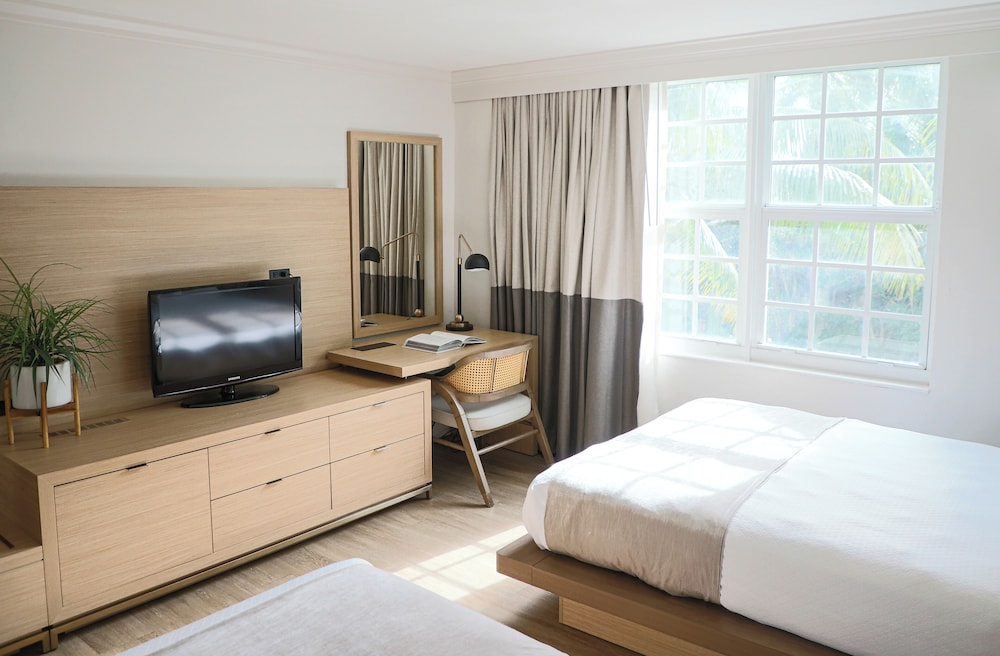 Riverside Hotel — Hotel rooms in Fort Lauderdale, Florida