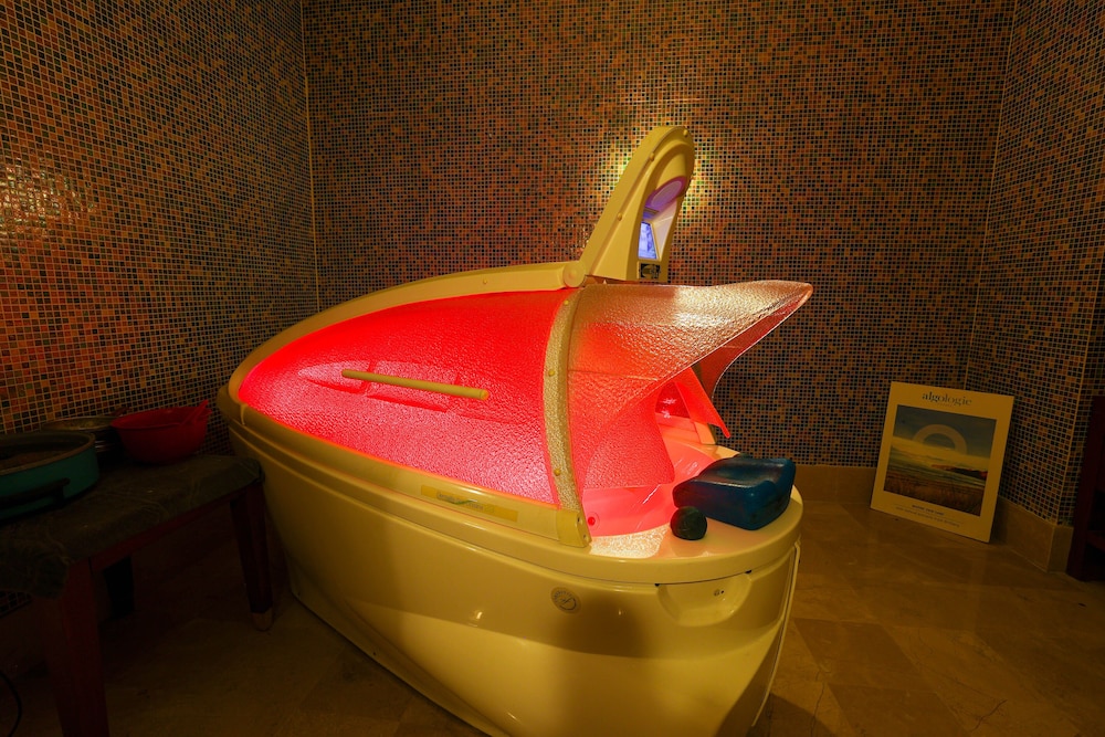 Crystal De Luxe Comfort Collection - All inclusive — Spa in Kemer