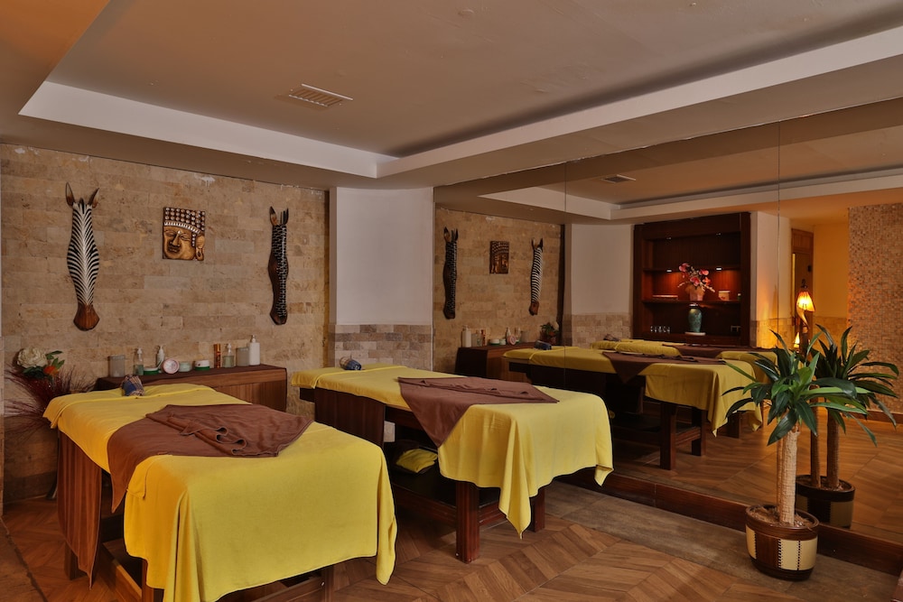 Crystal Flora Pearl Collection - All inclusive — Spa in Kemer