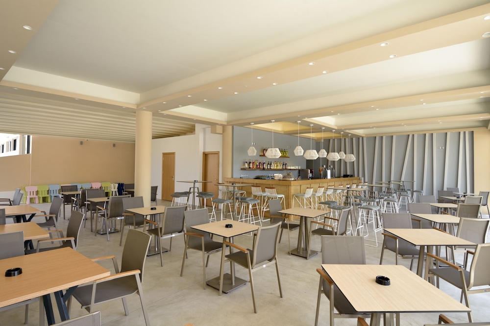 Selyria Resort - All Inclusive — Restaurant & bars in Tsilivi, Ionian Islands