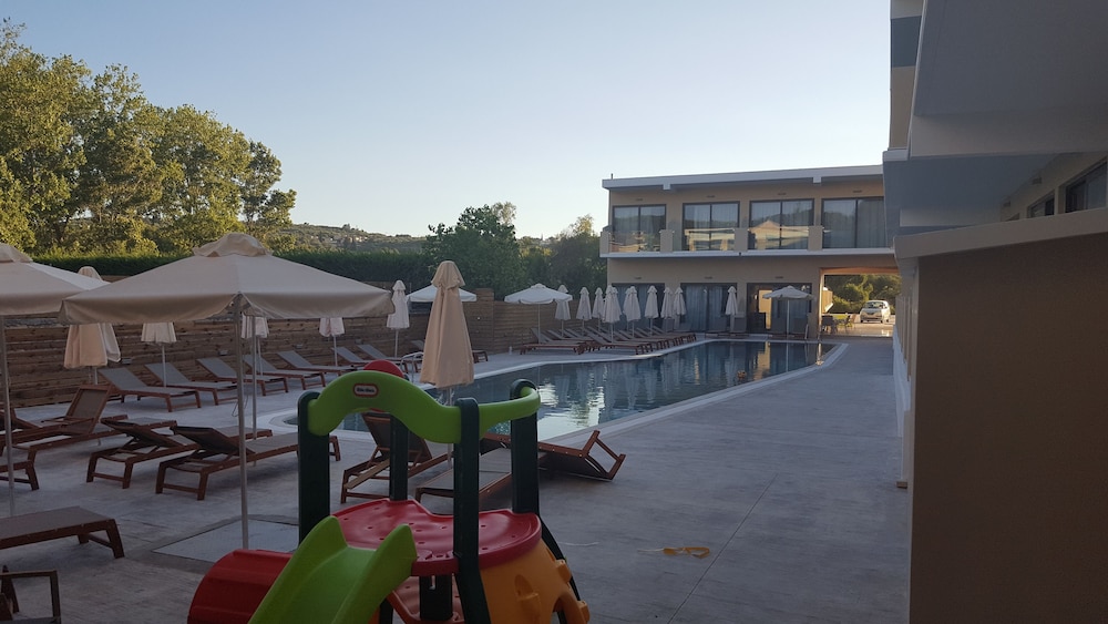 Selyria Resort - All Inclusive — Swimming pool in Tsilivi, Ionian Islands