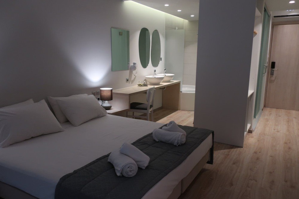 Selyria Resort - All Inclusive — Hotel rooms in Tsilivi, Ionian Islands