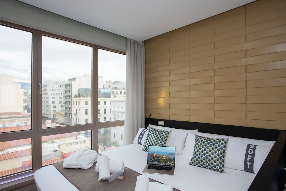 Casual Kubic Athens Hotel by Casual Hoteles — Hotel rooms in Athens, Attica