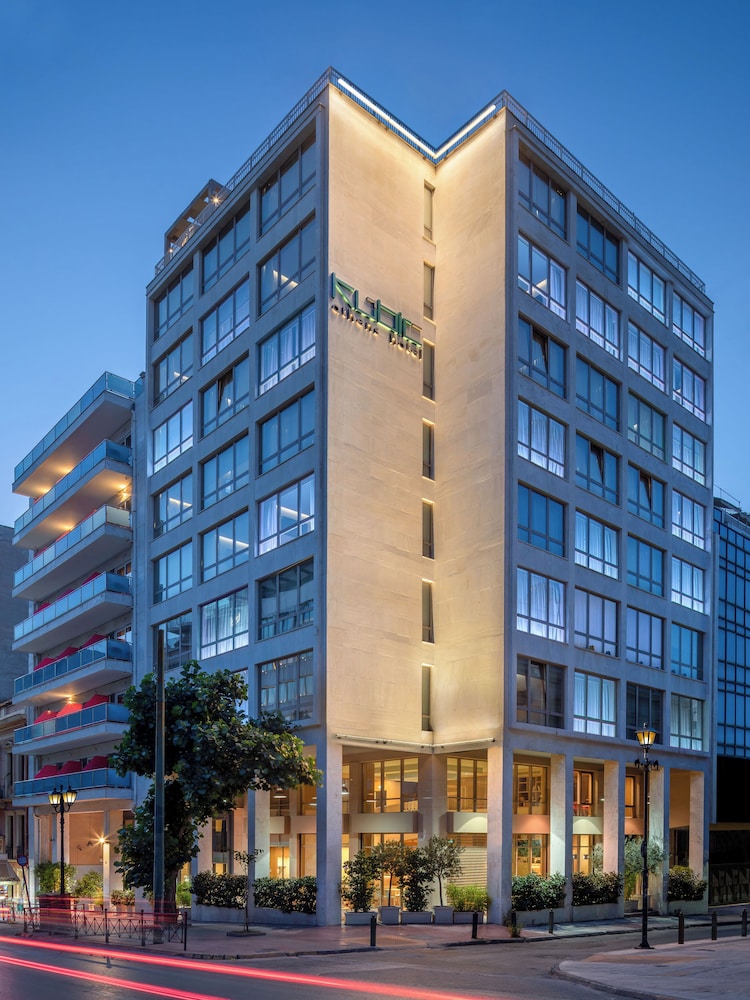 Casual Kubic Athens Hotel by Casual Hoteles — Hotel building in Athens, Attica