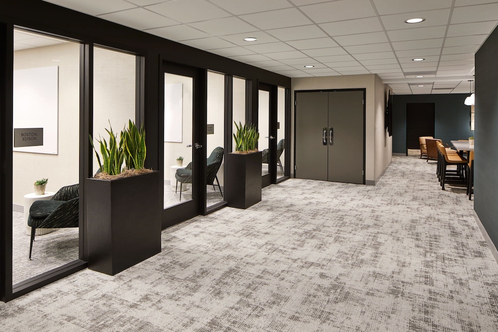 Courtyard By Marriott Detroit Downtown — Hotel building in Detroit, Michigan