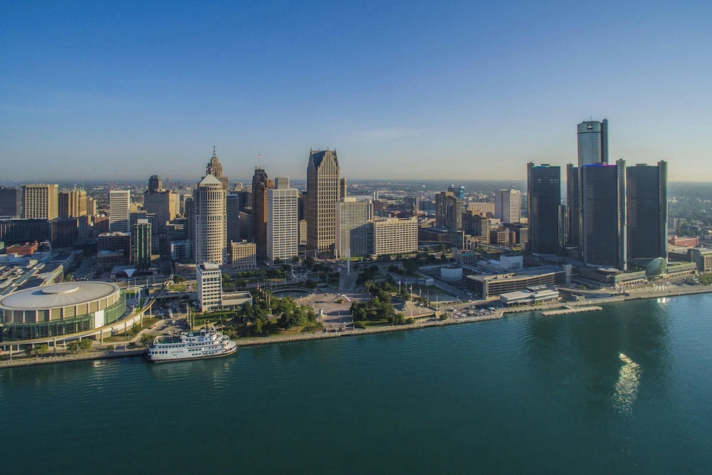 Detroit Marriott at the Renaissance Center — Attractions in the area in Detroit, Michigan