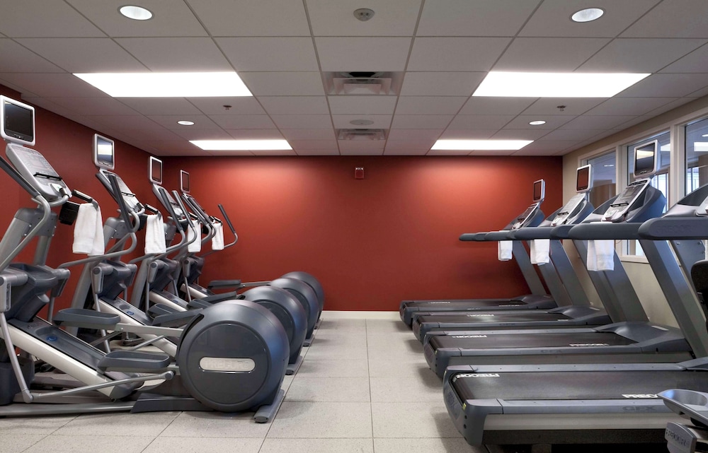 DoubleTree Suites by Hilton Hotel Detroit Downtown - Fort Shelby — Sports & recreation in Detroit, Michigan