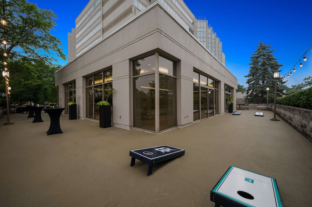 Embassy Suites by Hilton Detroit Troy Auburn Hills — Sports & recreation in Troy, Michigan