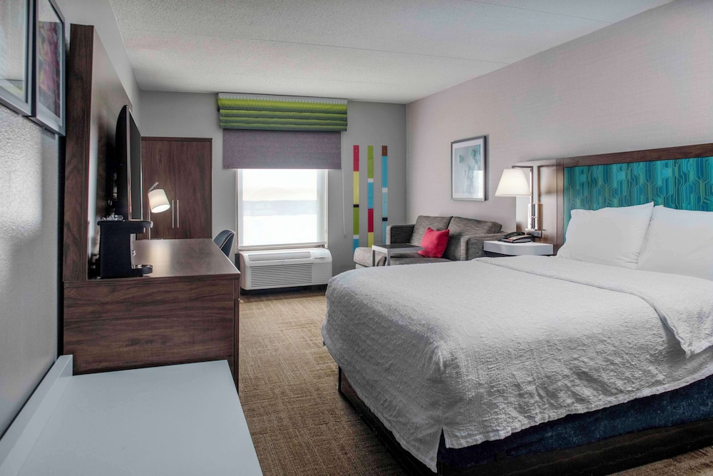 Hampton Inn Detroit/Northville — Hotel rooms in Northville, Michigan