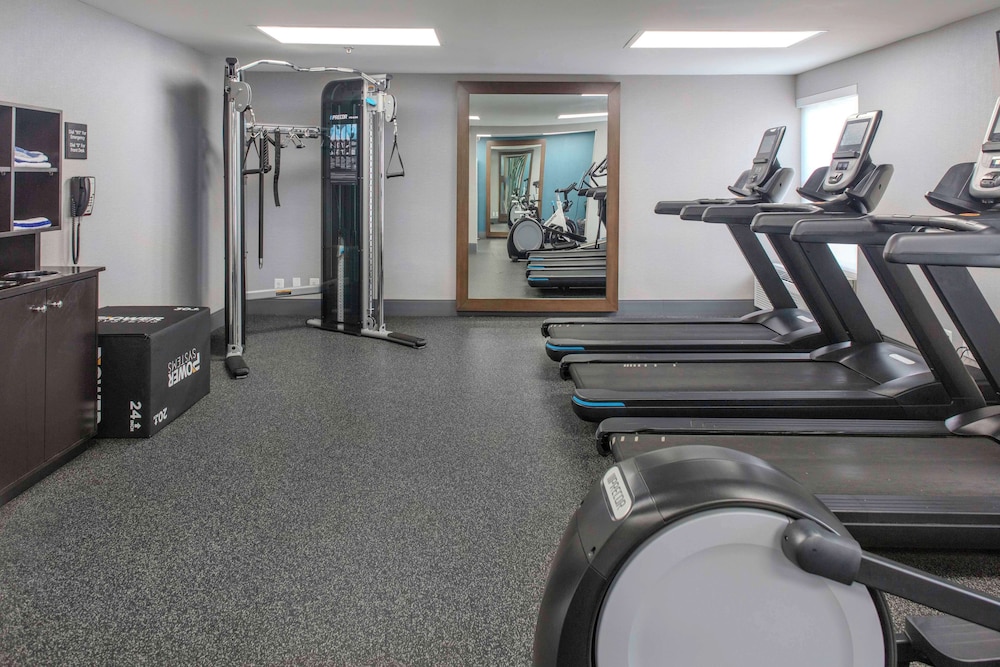 Hampton Inn Detroit/Northville — Sports & recreation in Northville, Michigan