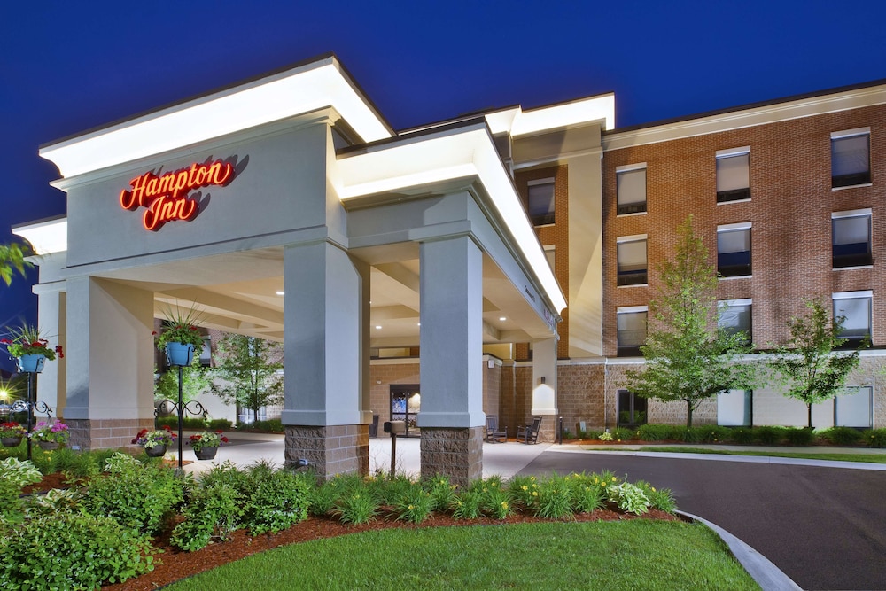 Hampton Inn Commerce Novi — Main photo in Commerce Township, Michigan