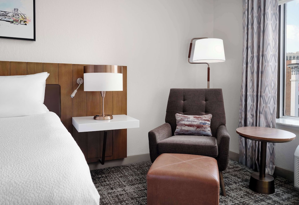 Hilton Garden Inn Detroit Downtown — Hotel rooms in Detroit, Michigan