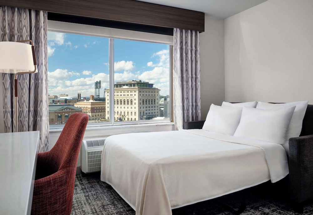 Hilton Garden Inn Detroit Downtown — Hotel rooms in Detroit, Michigan