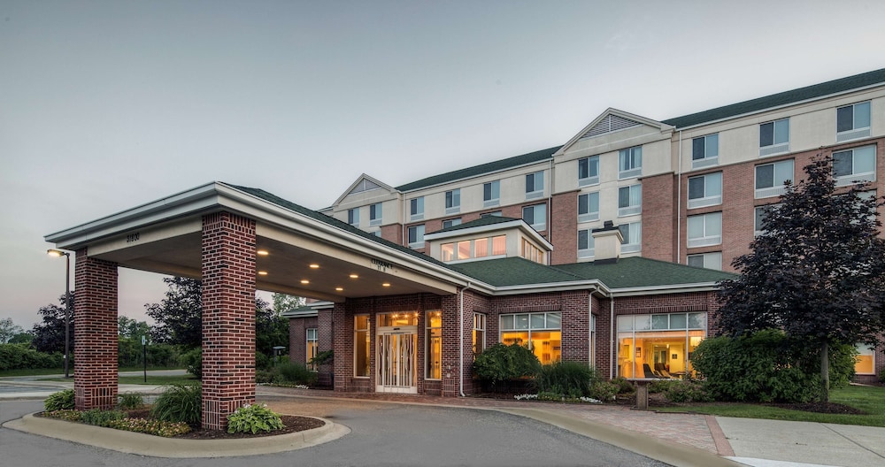 Hilton Garden Inn Detroit Metro Airport — Hotel building in Romulus, Michigan
