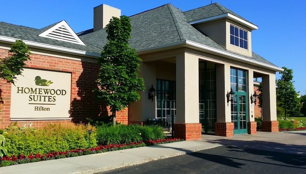 Homewood Suites by Hilton Detroit-Troy — Main photo in Troy, Michigan