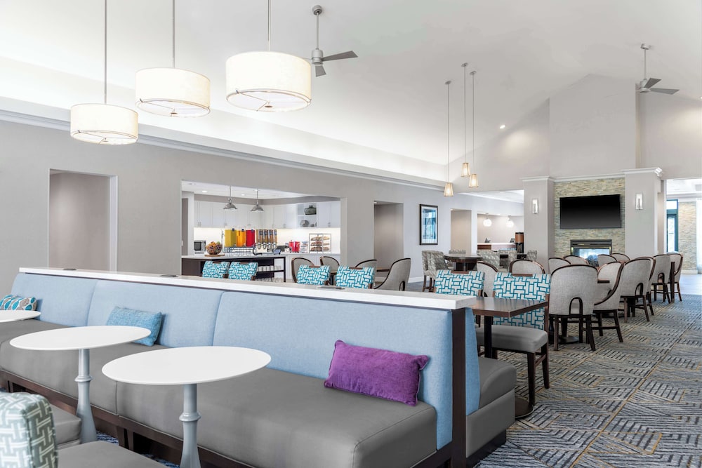 Homewood Suites by Hilton Detroit-Troy — Restaurant & bars in Troy, Michigan