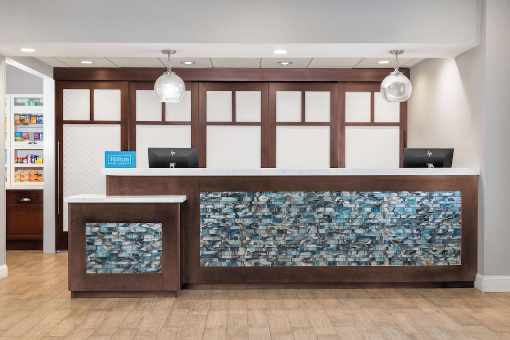 Homewood Suites by Hilton Detroit-Troy — Hotel building in Troy, Michigan