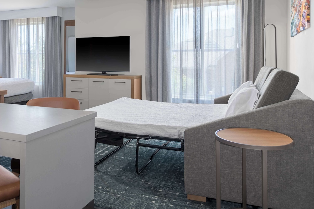 Homewood Suites by Hilton Detroit-Troy — Hotel rooms in Troy, Michigan