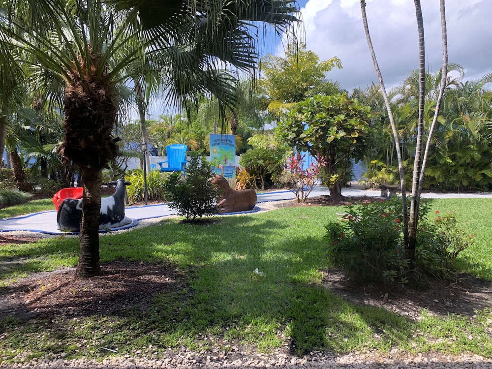 Rodeway Inn & Suites Fort Lauderdale Airport & Cruise Port — Attractions for children in Fort Lauderdale, Florida
