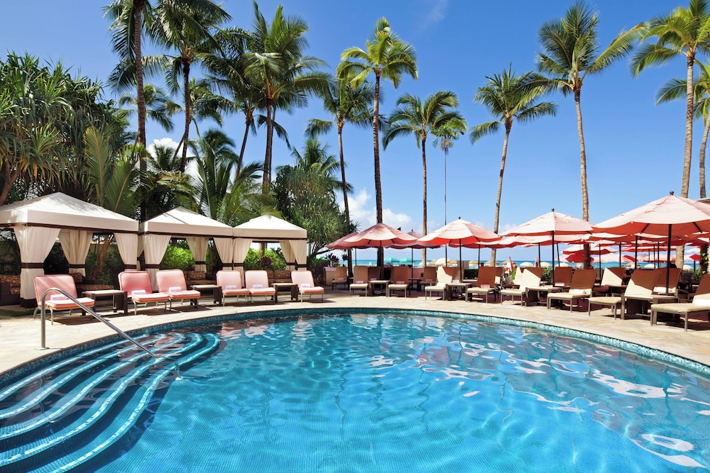 The Royal Hawaiian, a Luxury Collection Resort, Waikiki — Swimming pool in Honolulu, Hawaii