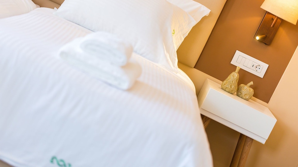 Menta City Boutique Hotel — Hotel rooms in Rethymnon
