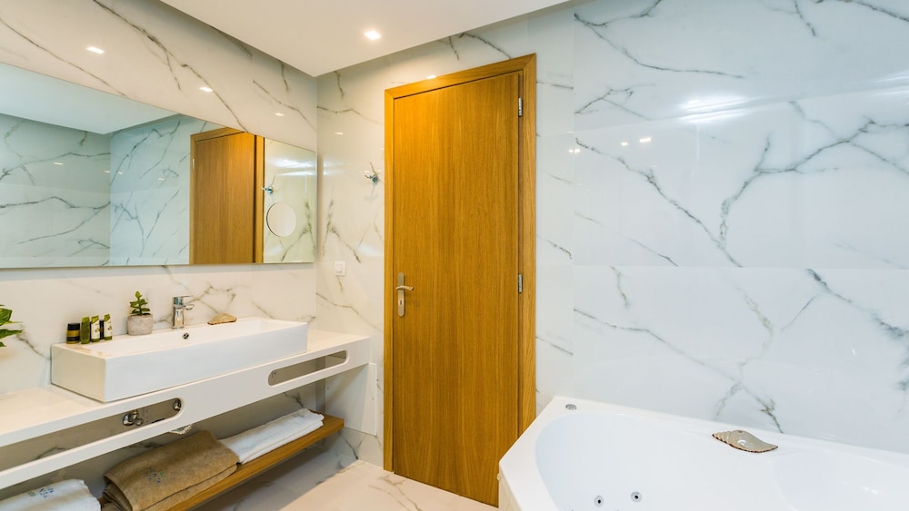 Menta City Boutique Hotel — Hotel rooms in Rethymnon
