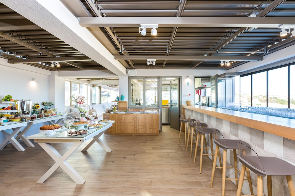 Menta City Boutique Hotel — Restaurant & bars in Rethymnon