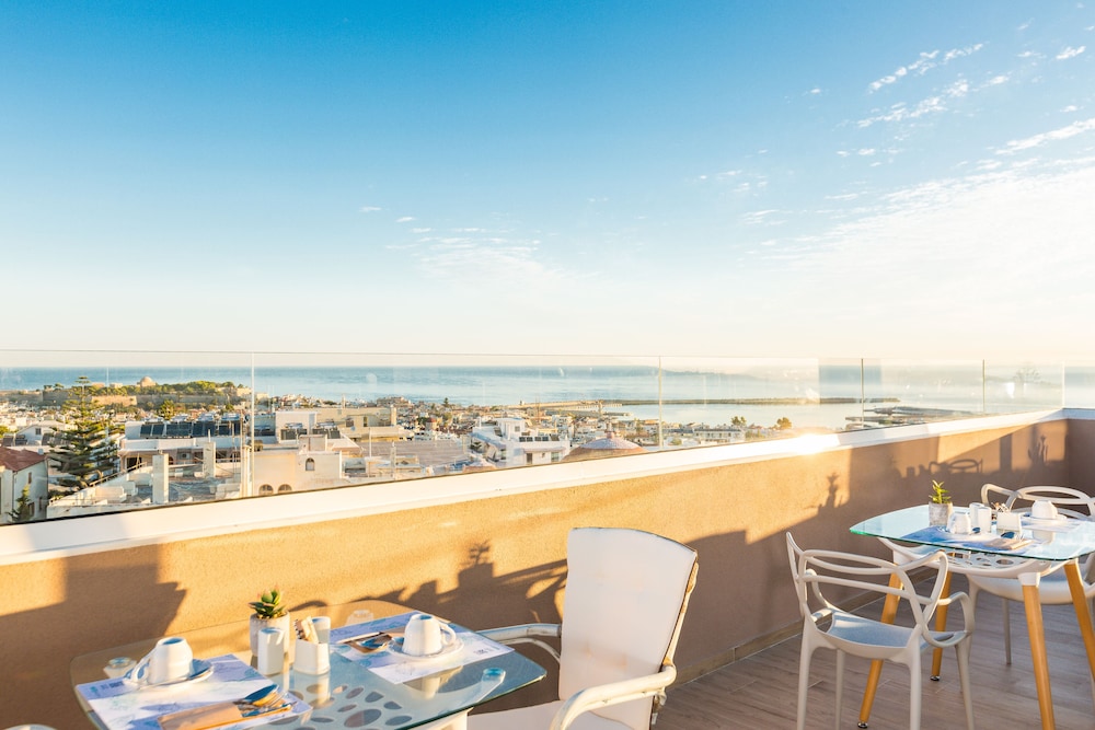 Menta City Boutique Hotel — Restaurant & bars in Rethymnon