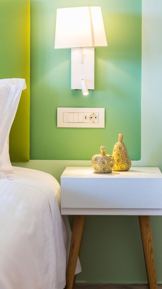Menta City Boutique Hotel — Hotel rooms in Rethymnon