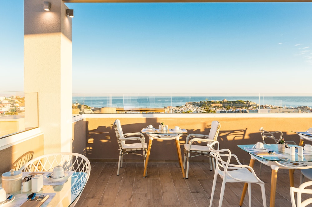 Menta City Boutique Hotel — Hotel rooms in Rethymnon