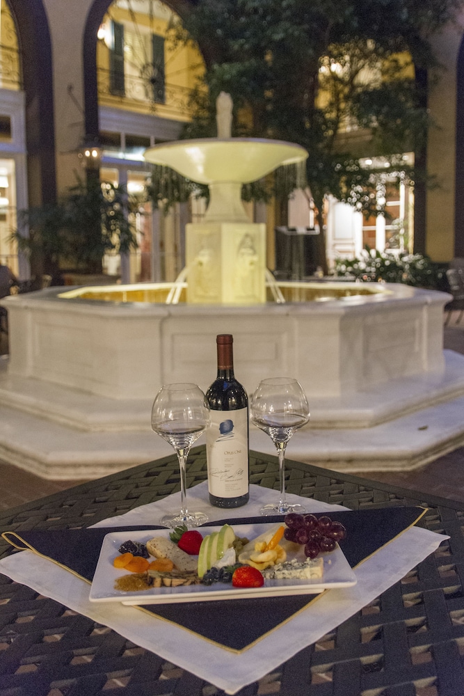 Hotel Mazarin — Restaurant & bars in New Orleans, Louisiana