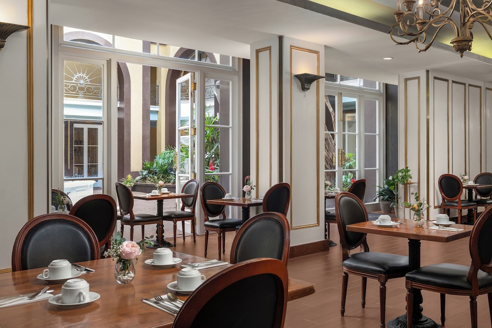 Hotel Mazarin — Restaurant & bars in New Orleans, Louisiana