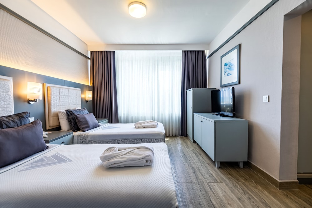 VONRESORT Golden Coast - All Inclusive — Rooms in Side